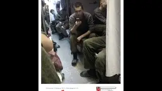 Полный поезд солдат едет из Самара в Белгород