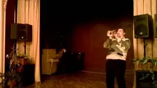 Свой среди чужих)))