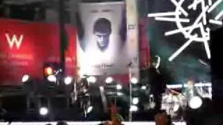 Depeche Mode - Wrong Ao vivo