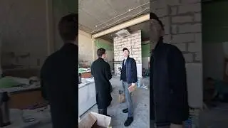 Контроль процесса ремонта во второй части бара "Горожане"