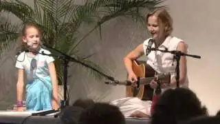 Gopala Gopala - Chanting by a 8-year old girl and her mother