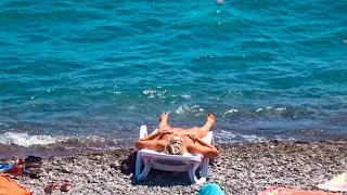 КРЫМ. ТУРИСТКА ПОТЕРЯЛА СТЫД на ПРИМОРСКОМ ПЛЯЖЕ в ЯЛТЕ. ПЛЯЖ ПЕРЕПОЛНЕН! СЕЗОН 2020 КРЫМ