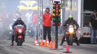 Suzuki Hayabusa vs Suzuki GSX-R 1000 Dragrace. Subscribe!!!!