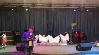 Танец на песню «Душа моя знает»