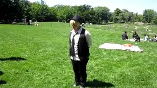 Iggy Dances to Love and Joy