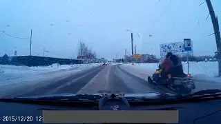 Чудаки на снегоходе. Северодвинск.