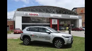 TOYOTA COROLLA CROSS FULL EQUIPO I VERSION SEG HIBRIDA LLEGA A ROMPER VENTAS ESTA SUV