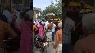 வரதராஜப்பெருமாள் ராமானுஜர் சன்னதிக்கு புறப்பாடு