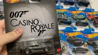 НАШЁЛ КРУТУЮ Premium МОДЕЛЬ в Детском Мире | Охота Hot Wheels