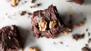 Fudgy Gluten-Free Brownies | Vegan, Date-Sweetened