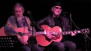 Luigi Grechi De Gregori  e Francesco De Gregori - BANANA REPUBLIC