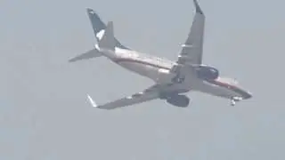 Aeromexico Boeing 737 Flyby
