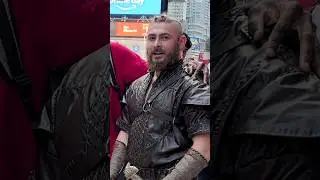 Ragnar Lothbrok Walking in Public #reaction #ragnarlothbrok #reactionvideo #foryou #fashion