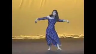 Slow Belly Dance with Zills | Jenna Woods