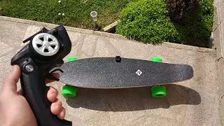 Elektrický longboard