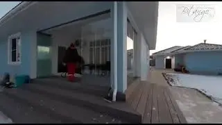 Безрамно-поворотное остекление для веранды