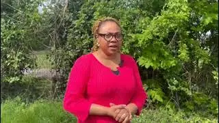 Volunteering to help children to be Confident and Happy