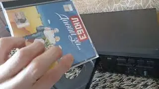 Denon DCD-485: включение. Без колонок