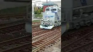 UP 1943 & 2688 hustling #dieselengine #train #railway