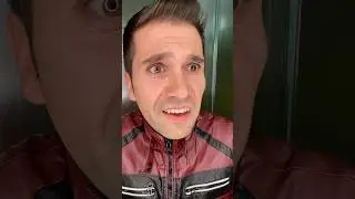 Me encuentro con un personaje de Dragon Ball en el baño (vídeo Sensillocons) - Sergio Encinas