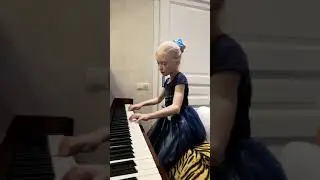 Экзамен по специальности фортепиано Добролинская София 3 