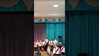 Випускник