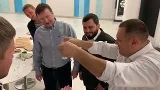 Эффектный фокус с купюрой и шампанским