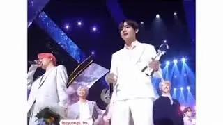 НОВАЯ ВЕРСИЯ ПЕСНИ BOY WITH LUV ОТ BTS 