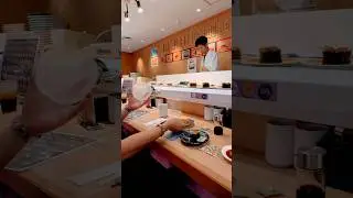 Sneaked Out for Local 🍣 #revolving #sushi #restaurant in #shinjuku #tokyo #japan #latenight #food