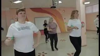 Танец с палочками дети+взрослые