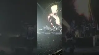 Pretty Fly for a white guy by Offspring live at the Wembley 26/11/2021