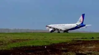 A320 Уральских Авиалиний. вылет из Уфы.