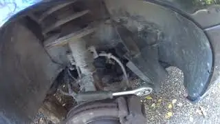 Замена сальника распредвала на Volvo S60, не снимая ремней полностью!