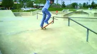 Slow Motion 360 Pop Shove-it