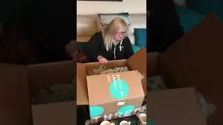 ThredUP 10 piece Handbag unboxing