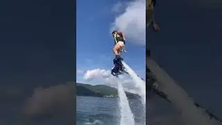 水中からYUSHI入場