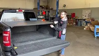 Access LOMAX Tri Fold Tonneau Cover