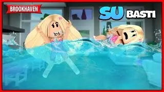 KIZIMLA EVİMİZİ SU BASTI ( ZOR KAÇTIK ) 🌊 😱 ROBLOX BROOKHAVEN 🏡 RP KÜBRA NİSA