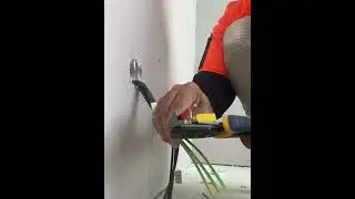 How To Strip Three TPS cable for powerpoint⚡️#youtubeshorts #electrical #viral #shorts