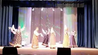 Шла млада...