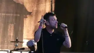 The Good The Bad and The Queen - Nineteen Seventeen (live at Somerset House)