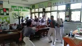 SMPN 1 JENU 9E