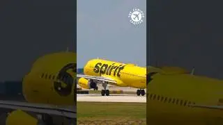 Small planes with EPIC engine noise | Crank the volume UP!
