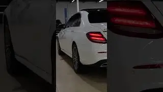 Mercedes-Benz E200 