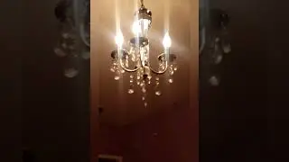 momentos de terror en el cuarto de la niña (proyecto esc)