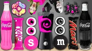 Random Drinks Challenge! Black vs Pink