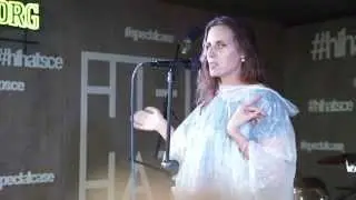 Вероника Петровская  | Приветствие перед концертом Sian Evans