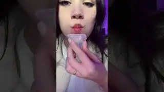 Trying some japanese jelly 