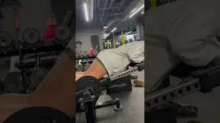 1st Leg Day post Olympia 22’ (3rd exercise Gluteham raise iso-holds)