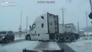 Interesting accident in America in camera